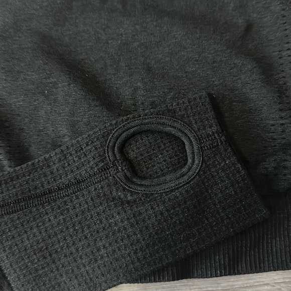 Gymshark workout crop top - Picture 4 of 4